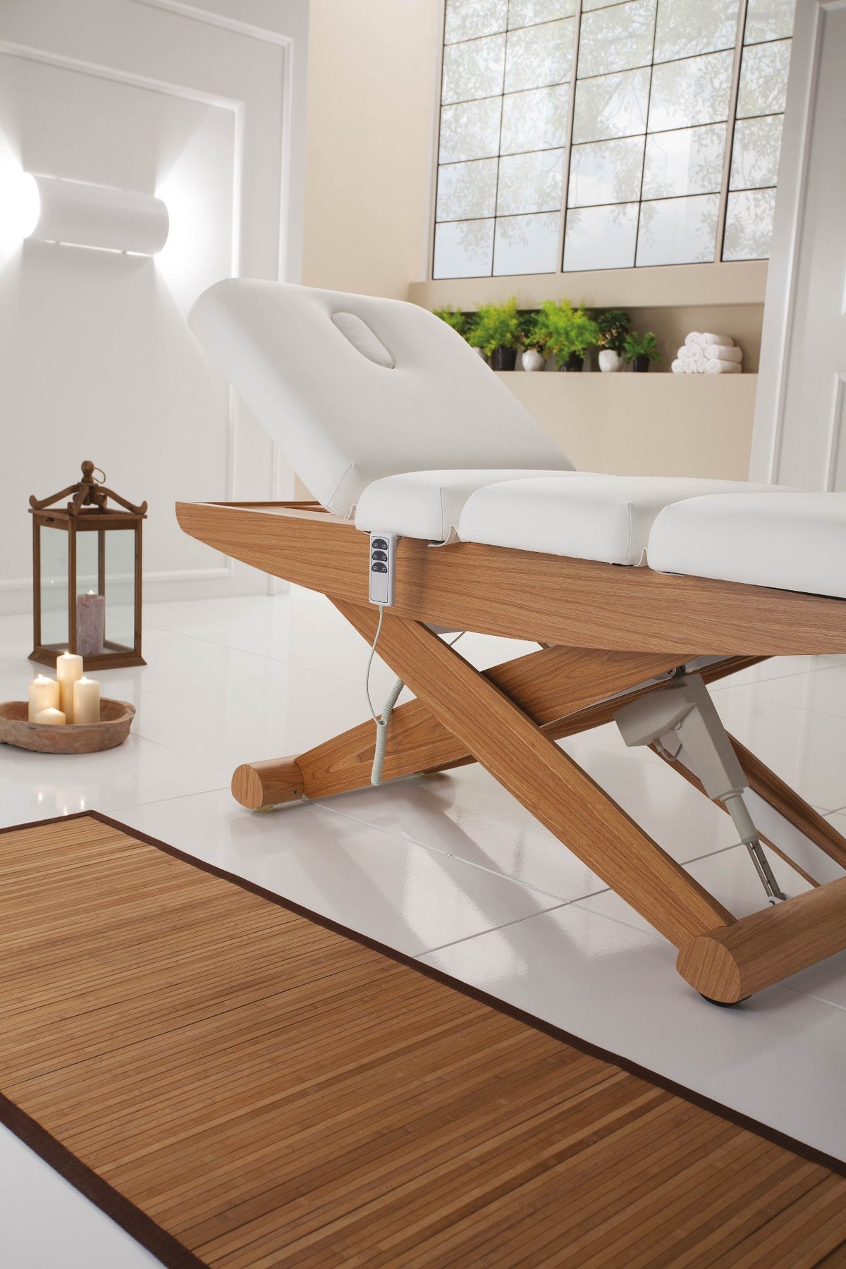 CT-13302_XanitaliaPro Colonial Wood SPA Elektrische Behandlungsliege 3 Motoren